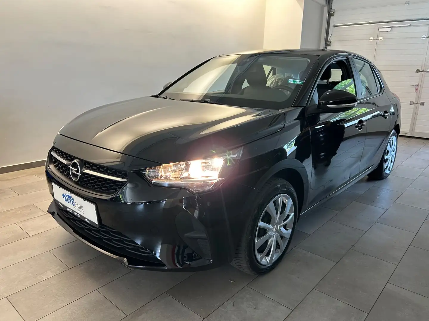 Opel Corsa F e Edition *Automatik*Tempomat* Schwarz - 1