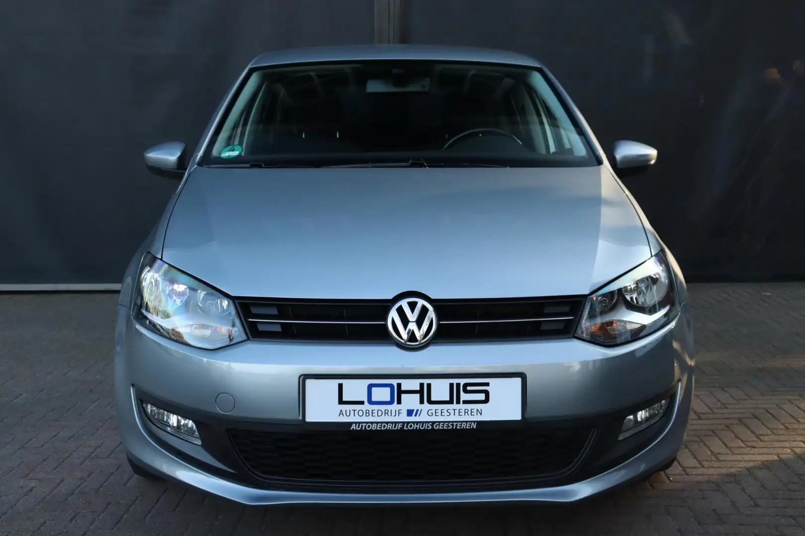 Volkswagen Polo 1.2-12V Comfortline TEAM CruiseControl|Scherm|Stoe Plateado - 2