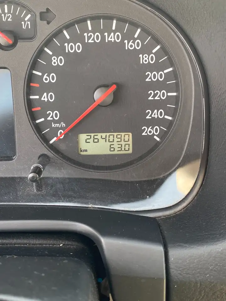 Volkswagen Golf 2.3 V5, foto 11