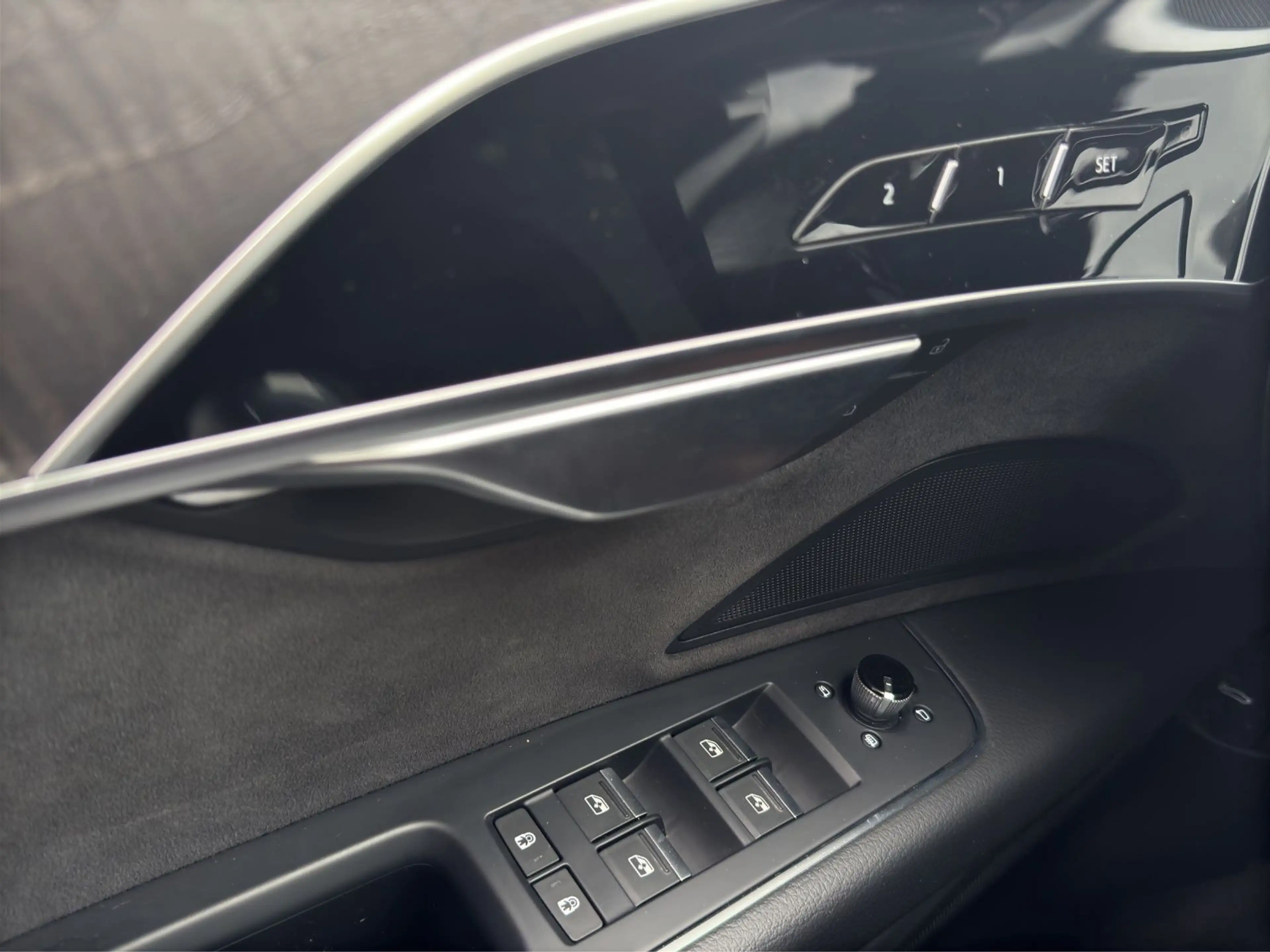 Audi A8 50 TDI Q HD-MATRIX KAMERA VIRTUAL LM18 — photo 8