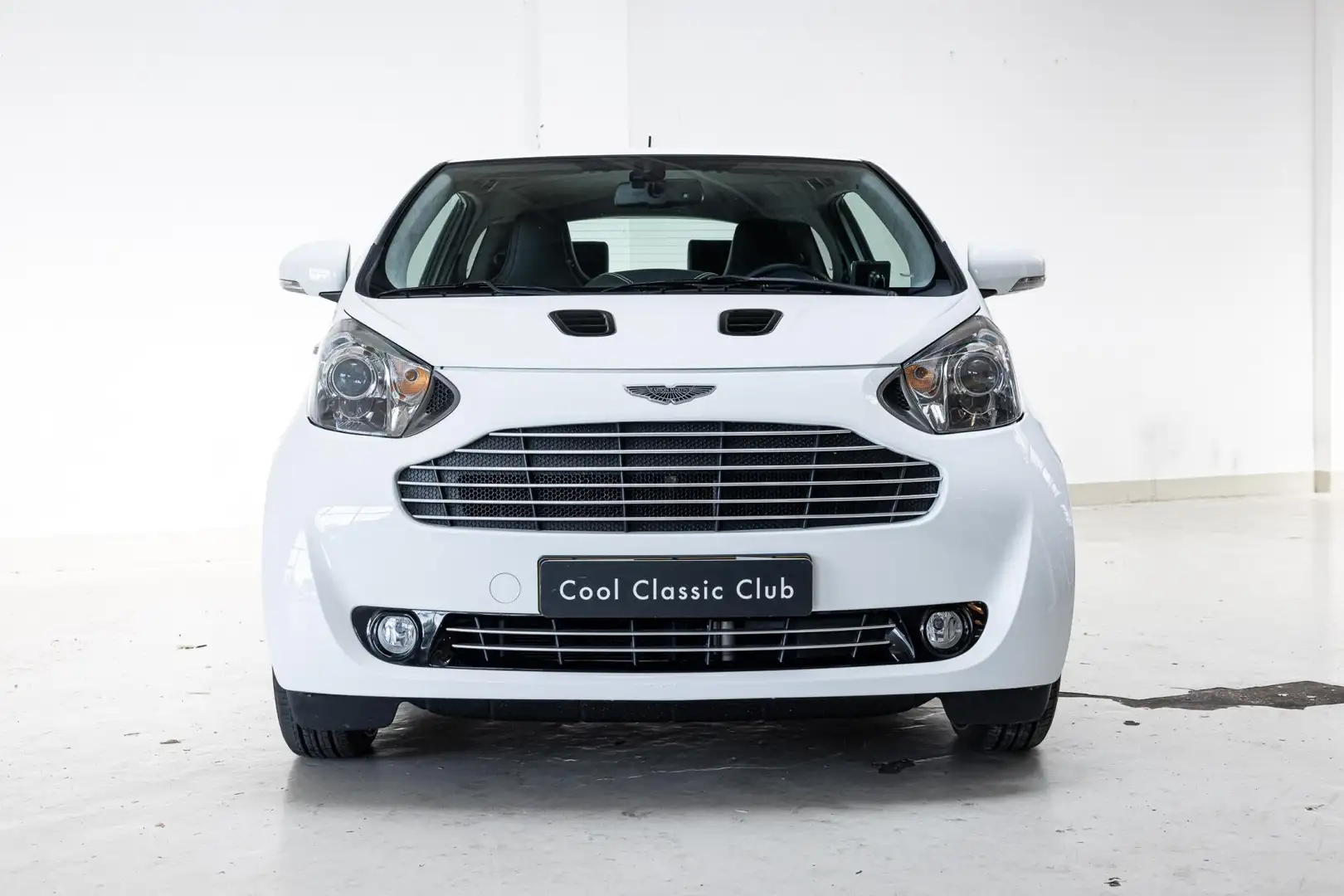 Aston Martin Cygnet - Dealer Maintained - 1 of 103 LHD - Alb - 2