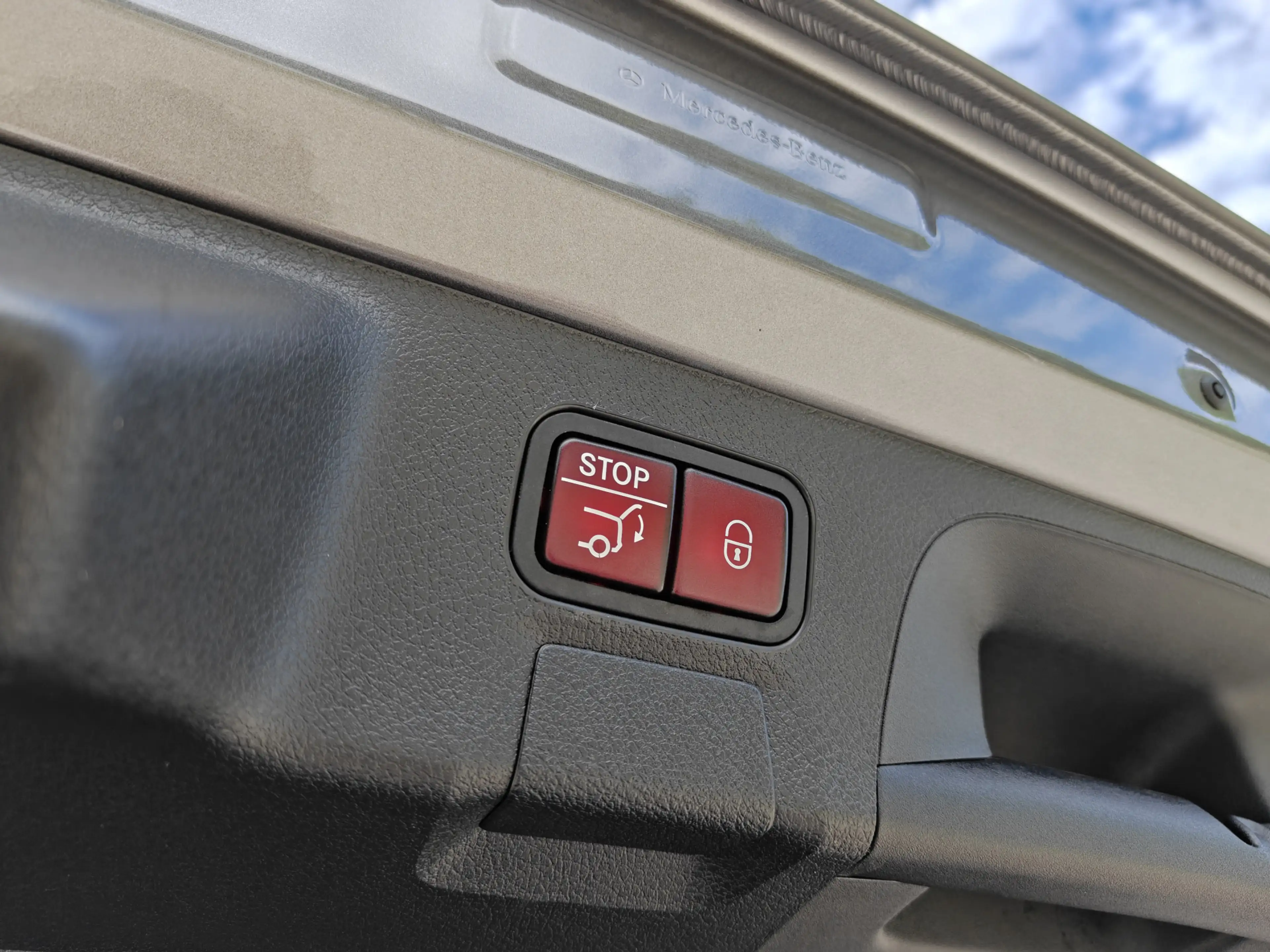 Mercedes-Benz CLA 250 E Premium Plus / 360 Camera / Pano / Adap. Cruise. — photo 14