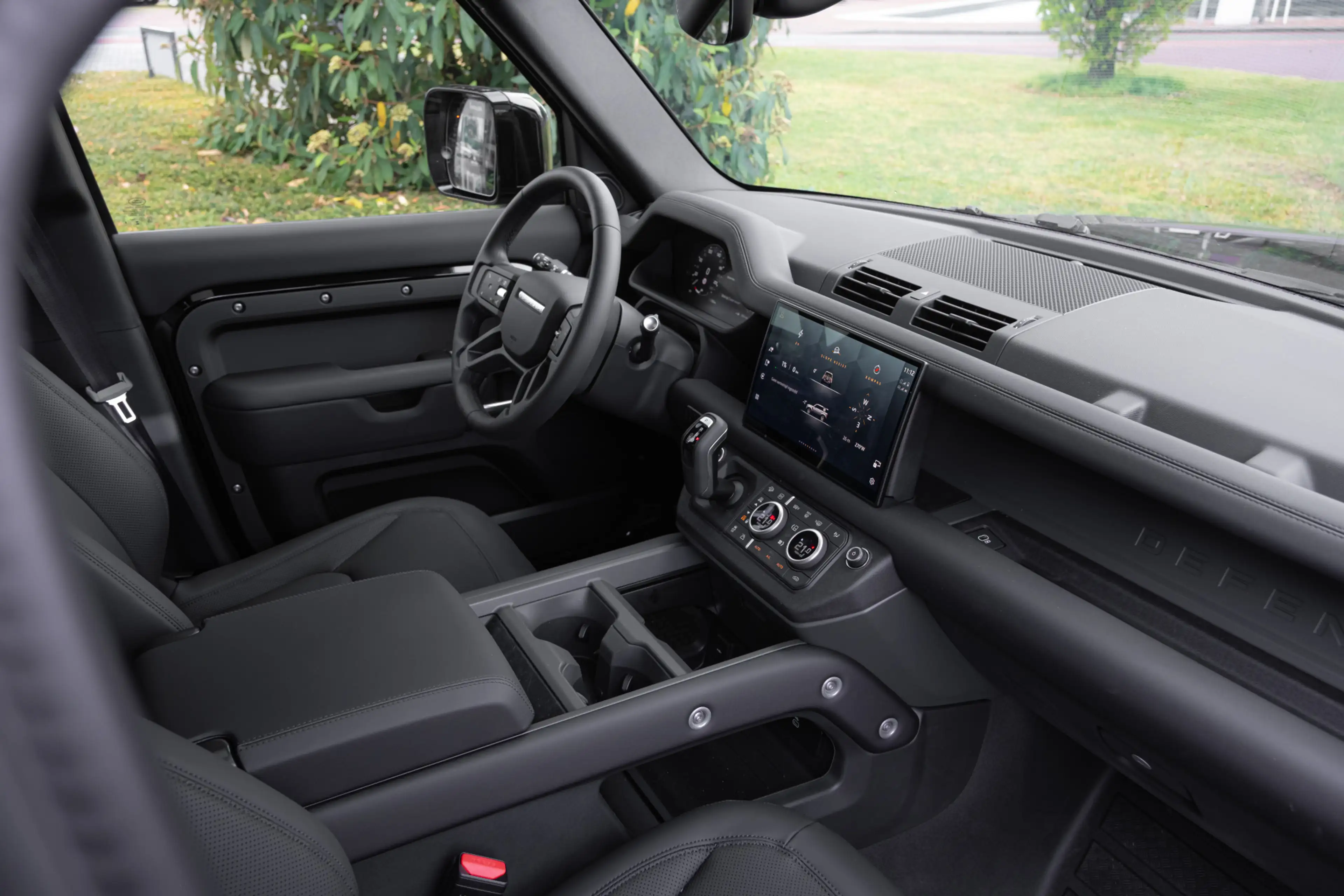 Land Rover Defender P300e 110 Sahara X SE | HNP € 131.300 | Uniek | Im — photo 22