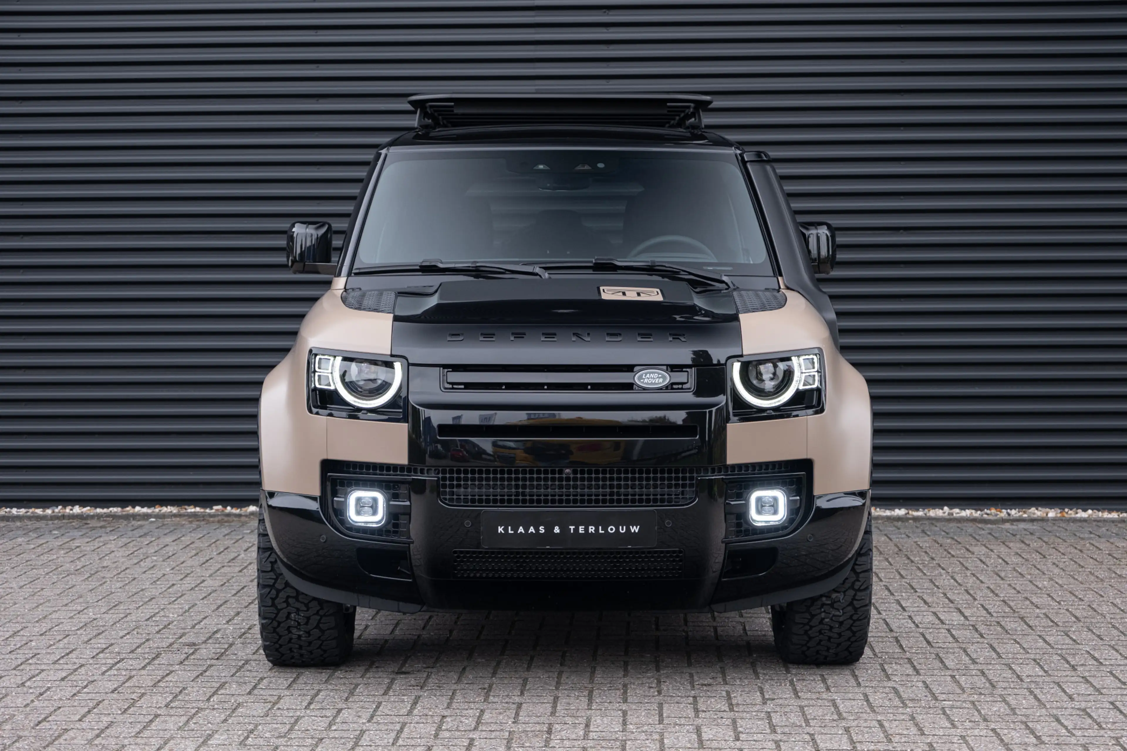 Land Rover Defender P300e 110 Sahara X SE | HNP € 131.300 | Uniek | Im — photo 7