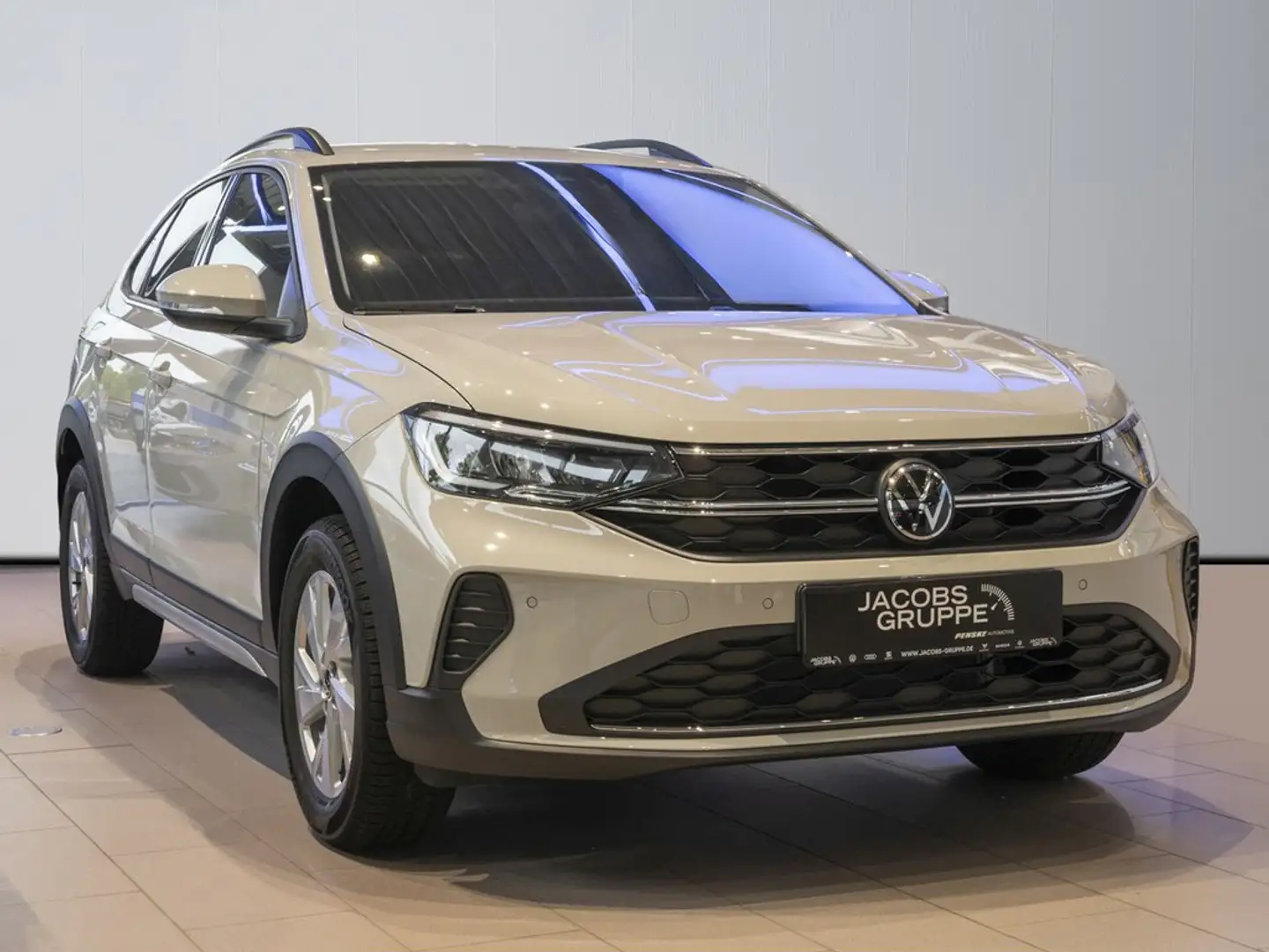 Volkswagen Taigo Life 1,0 l TSI 70 kW 95 PS UPE 28.660,- incl. Überführung Gris - 2
