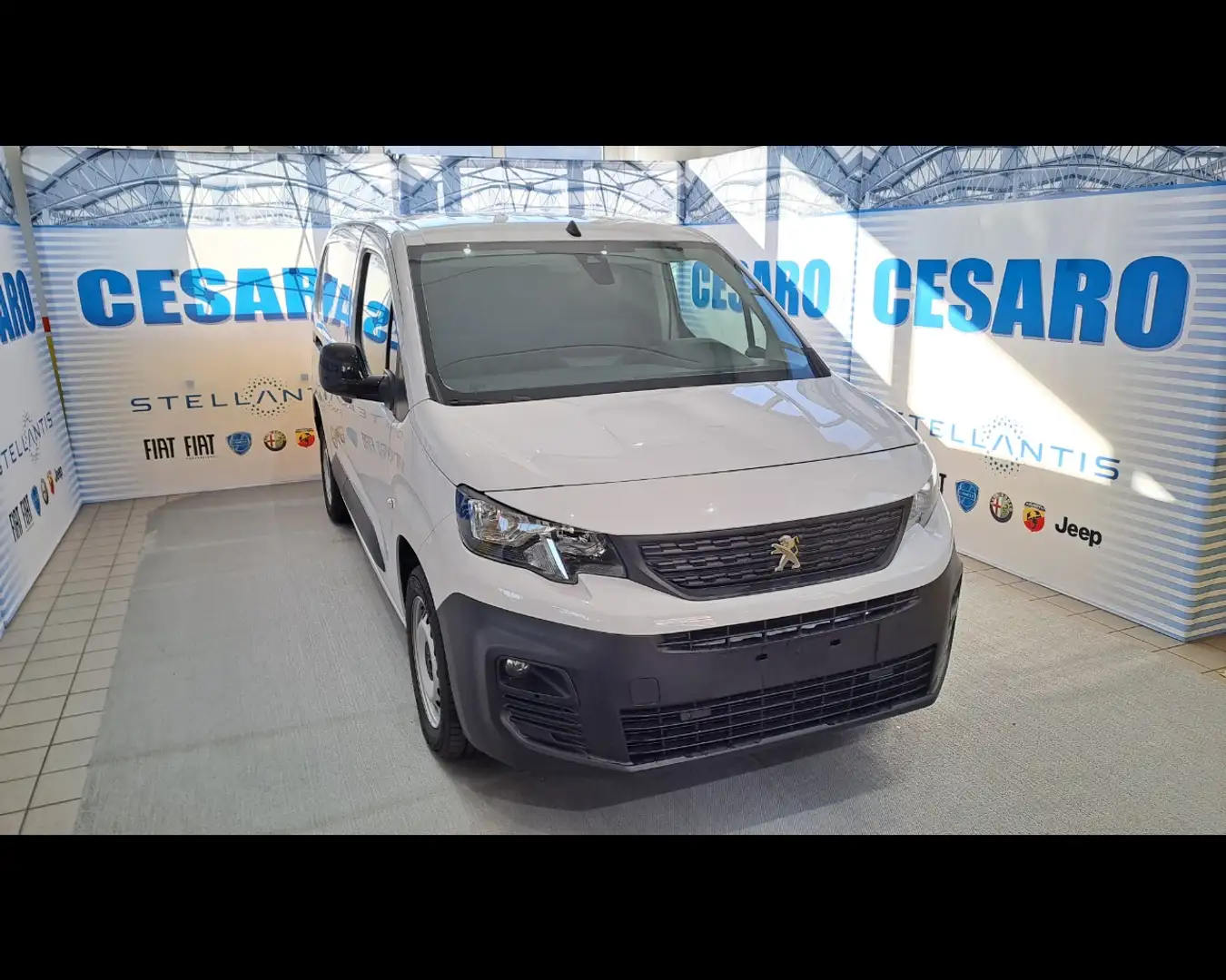 Peugeot Partner 1.5 bluehdi 100cv S&S L2 Premium Bianco - 1