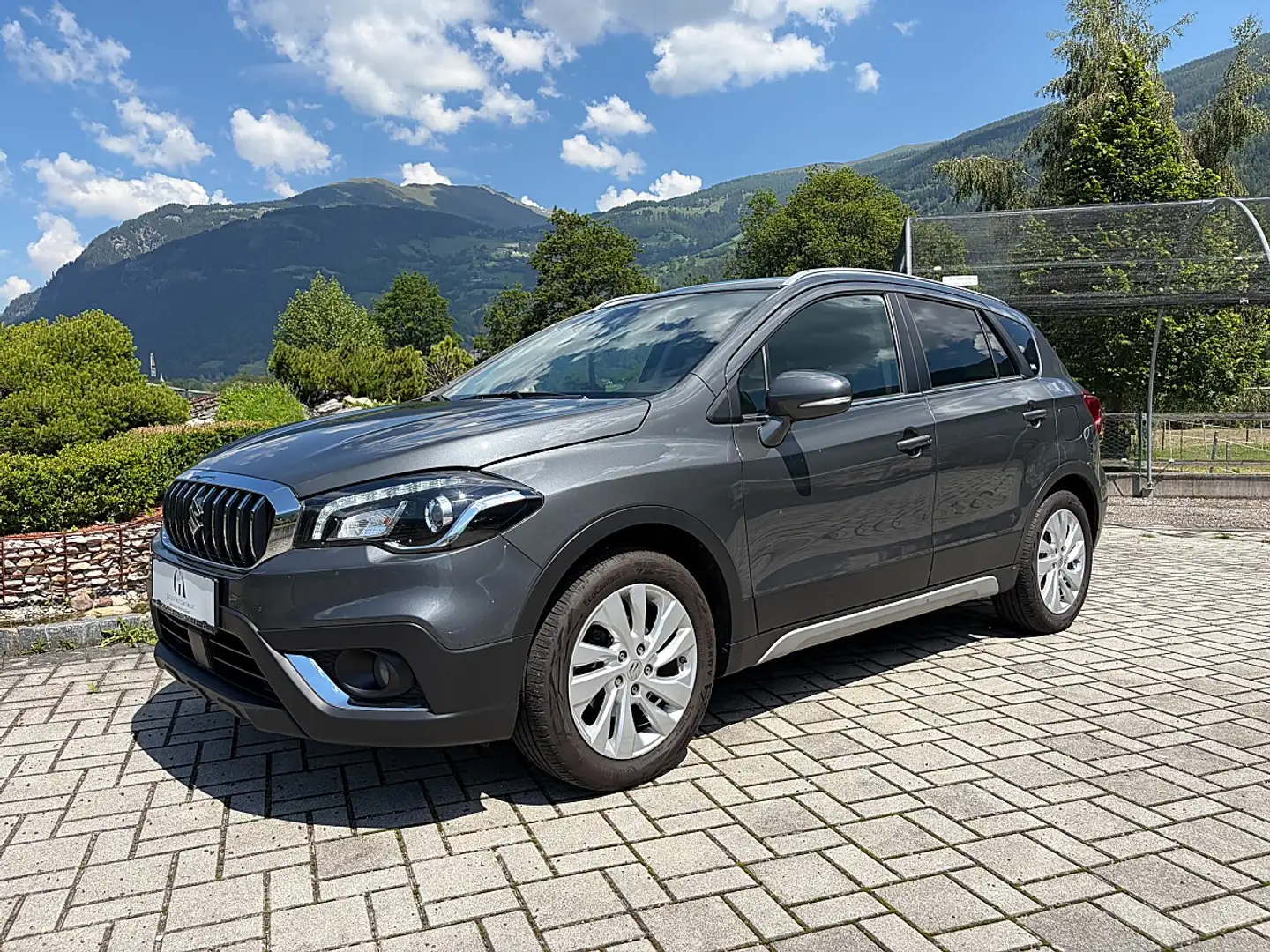 Suzuki SX4 S-Cross 1.4 Boosterjet AllGrip Flash 4x4 Grau - 1