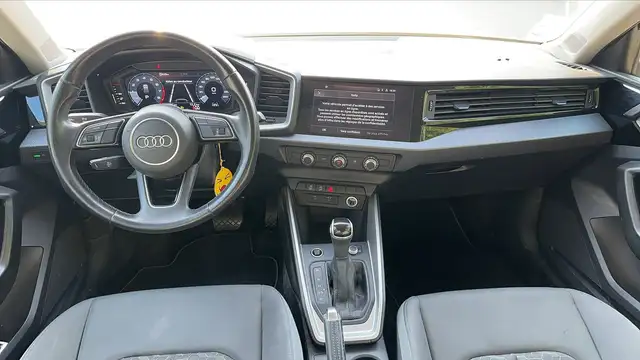 Audi A1 view 11
