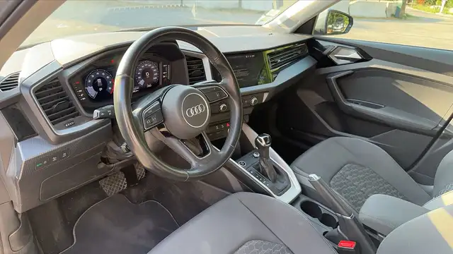 Audi A1 view 8