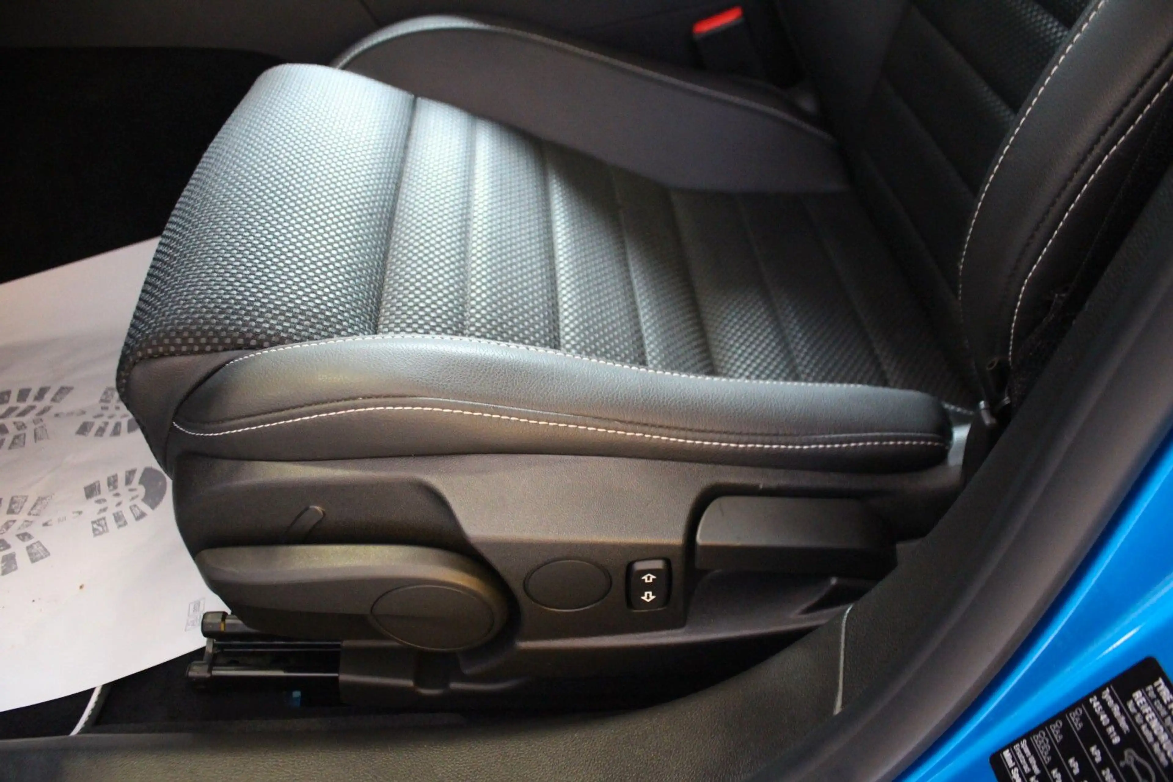 Opel Insignia A Sports Tourer OPC 4x4 Recaro Kamera — photo 9