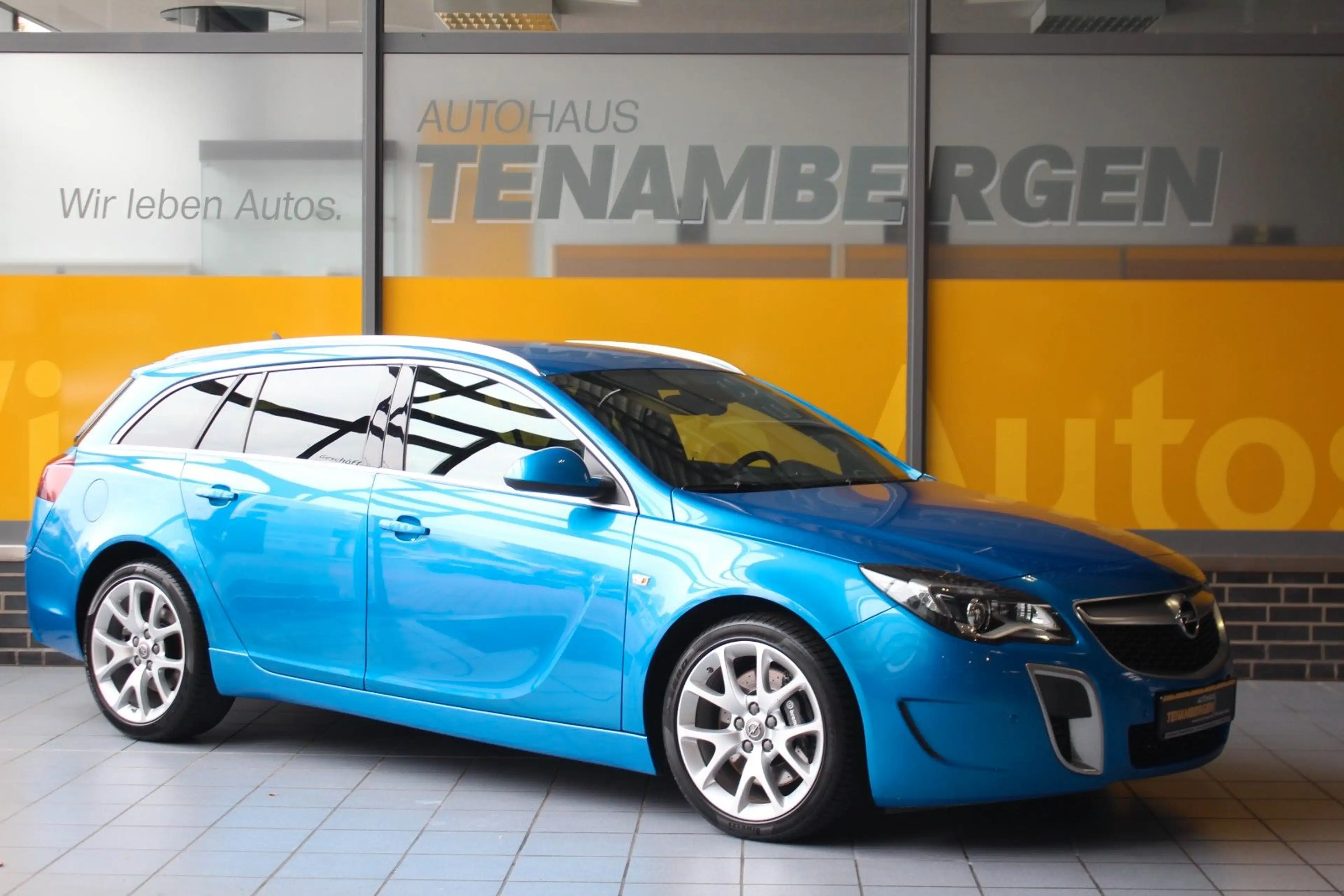 Opel Insignia A Sports Tourer OPC 4x4 Recaro Kamera