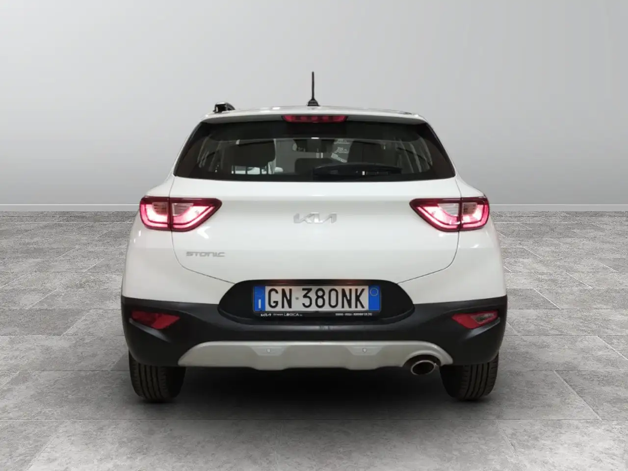 Kia Stonic 1.2 DPi GPL Urban Techno&Design Pack 4