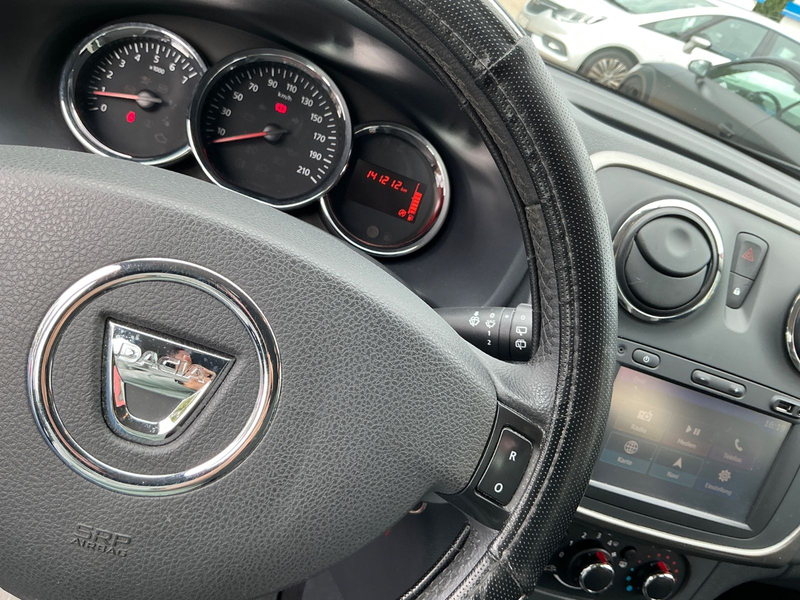 Dacia Sandero Stepway Prestige 1.5 DCI BT NAVI Kamera — photo 24