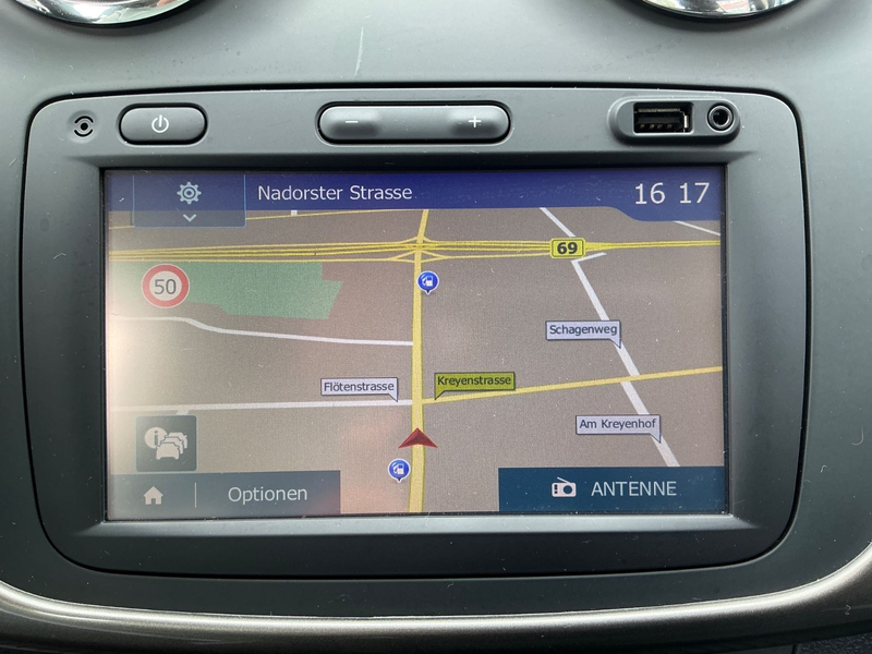 Dacia Sandero Stepway Prestige 1.5 DCI BT NAVI Kamera — photo 18