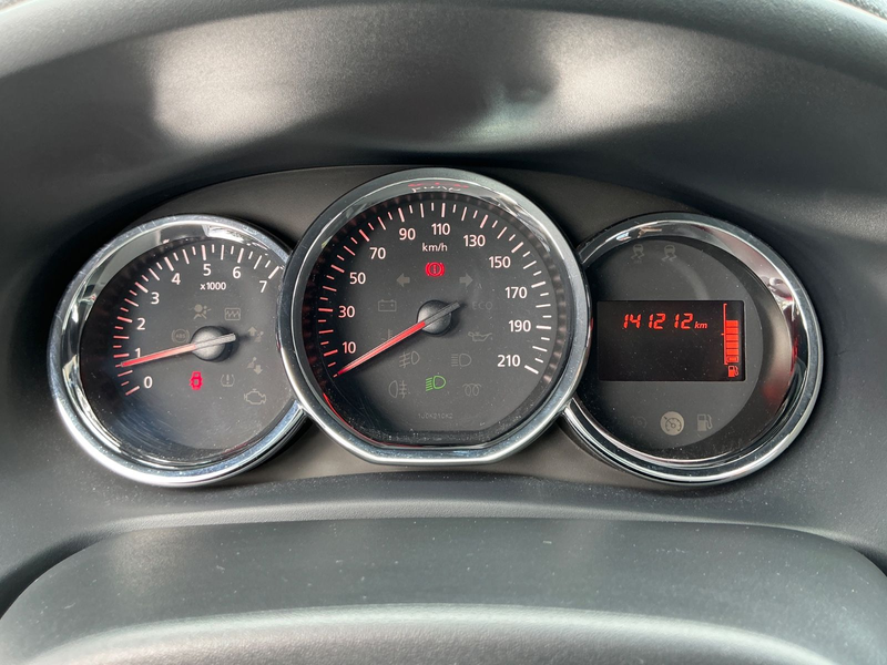 Dacia Sandero Stepway Prestige 1.5 DCI BT NAVI Kamera — photo 15