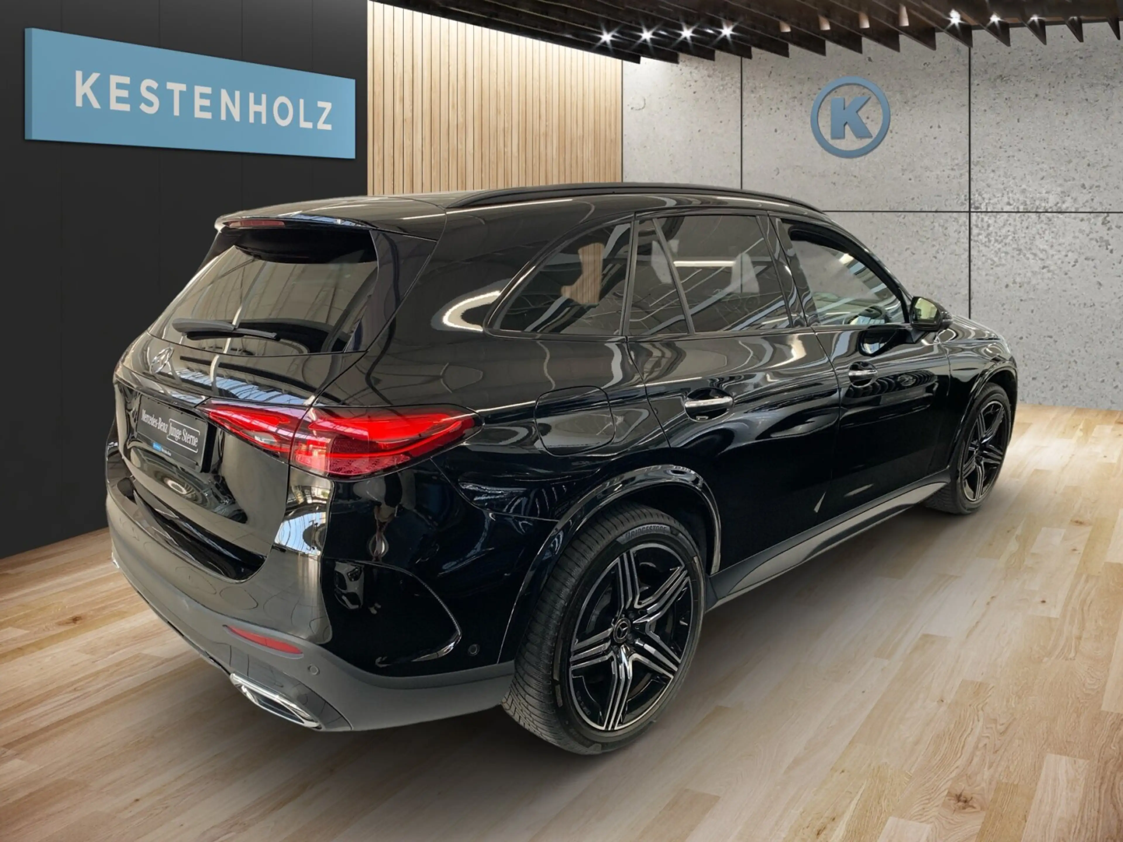 Mercedes-Benz GLC 400 GLC 400 e 4M *AMG*NIGHT*HA-LENK*MEMO*360°KAM* — photo 3