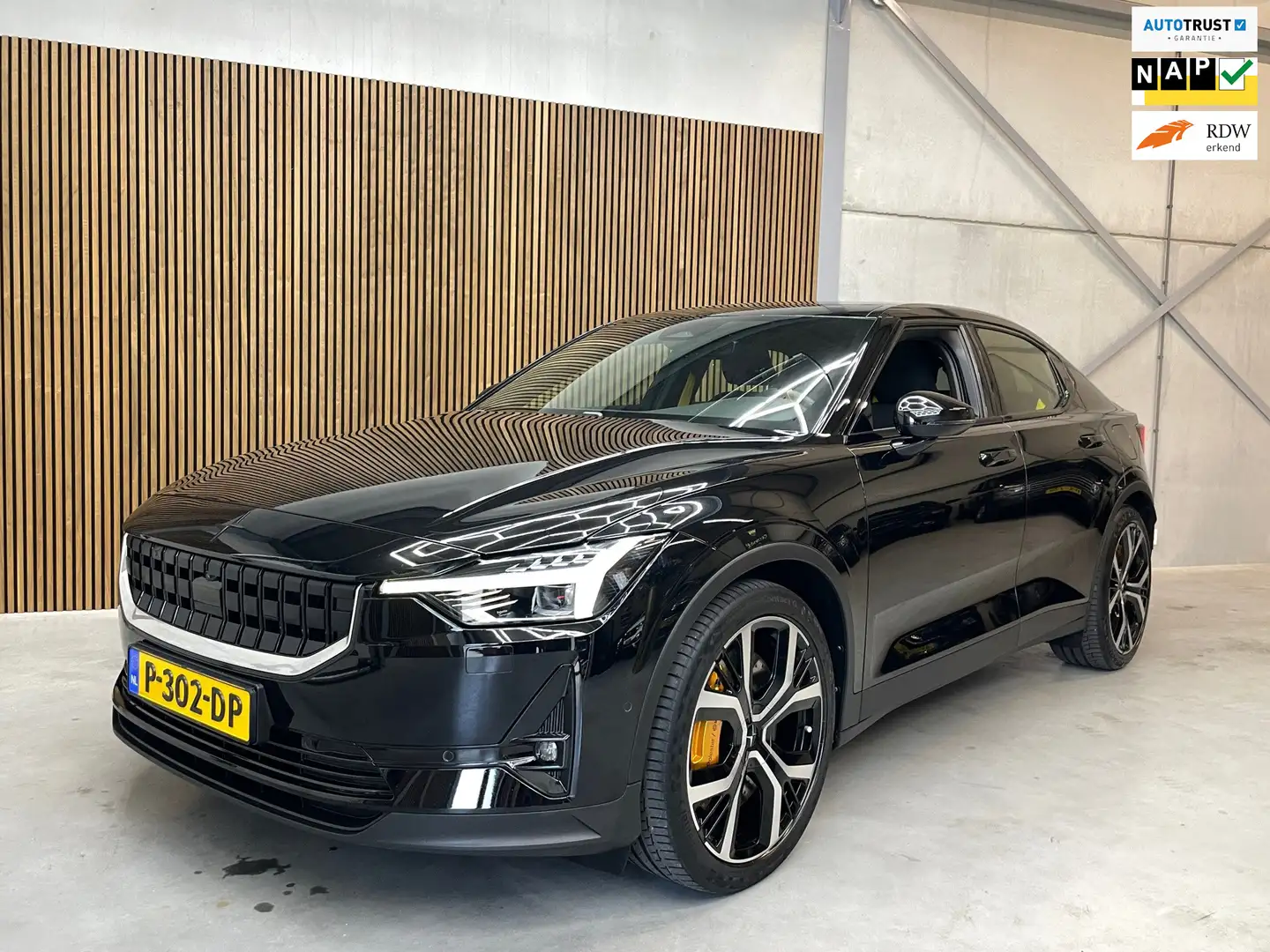 Polestar 2 Long Range Dual Motor Launch Edition Performance 7 Zwart - 1