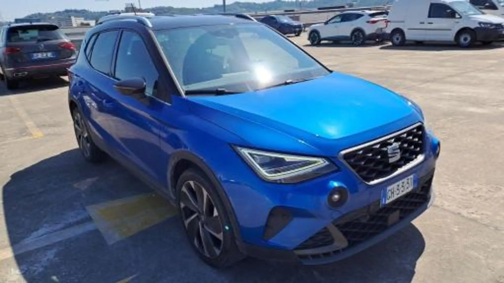 SEAT Arona 1.0 tgi FR 90cv Blu/Azzurro - 2