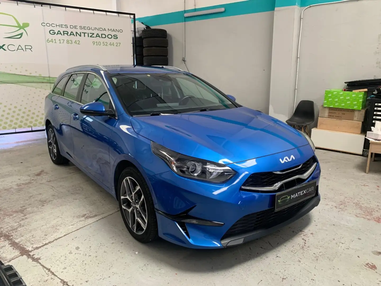 Kia Ceed / cee'd 1.6 MHEV iMT Eco-Dynamics Tech DCT 136 Azul - 2