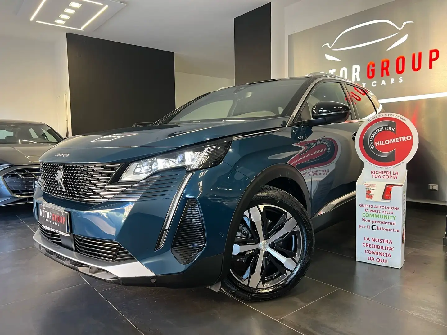 Peugeot 3008 BlueHDi 130 S&S EAT8 GT Bleu - 1