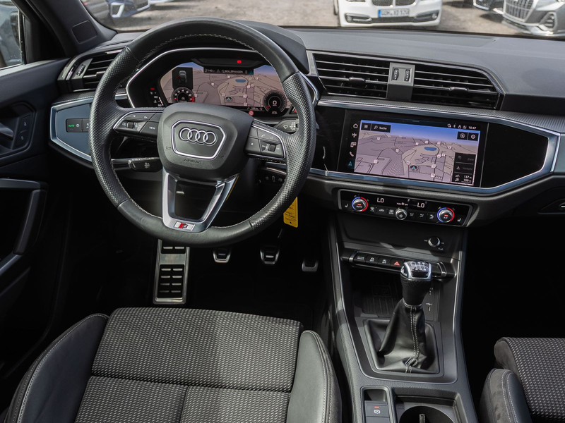 Audi Q3 S line 35TFSI Navi LED CarPlay GRA — photo 24