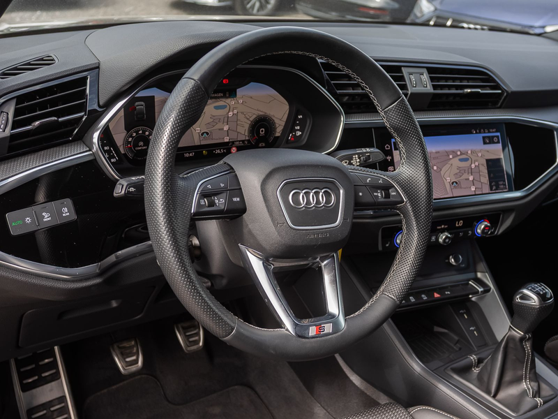 Audi Q3 S line 35TFSI Navi LED CarPlay GRA — photo 15