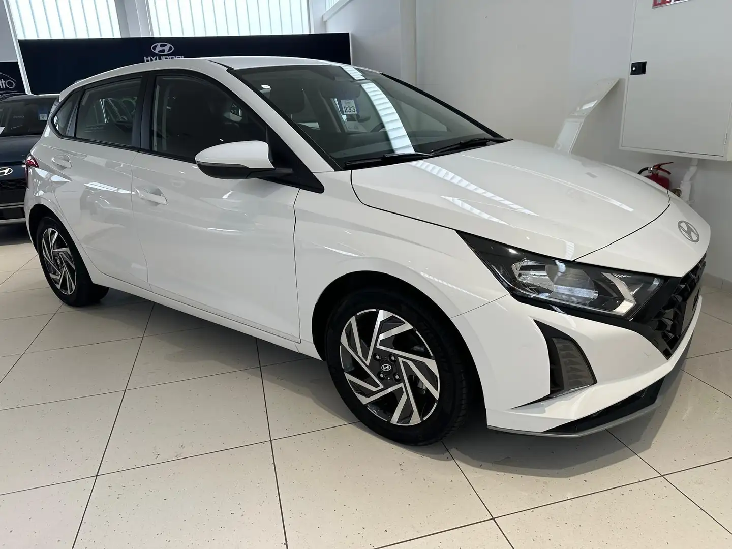 Hyundai i20 Twist Blanc - 2