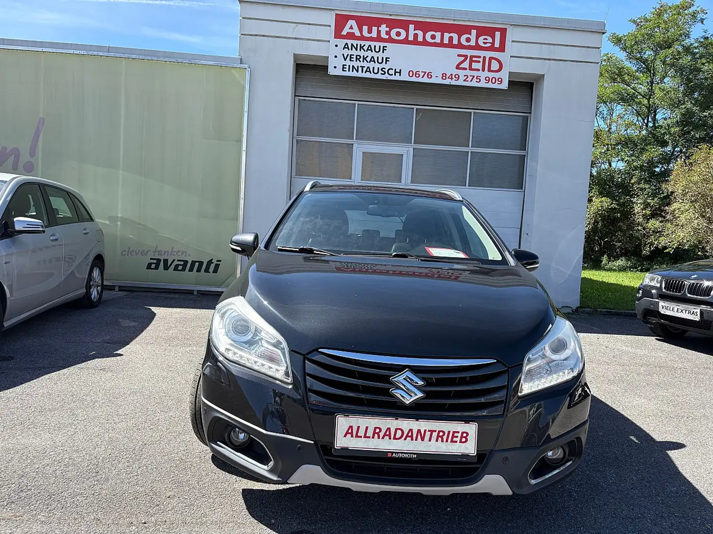 Suzuki SX4 S-Cross 1,6 DDiS Allgrip flash Schwarz - 2