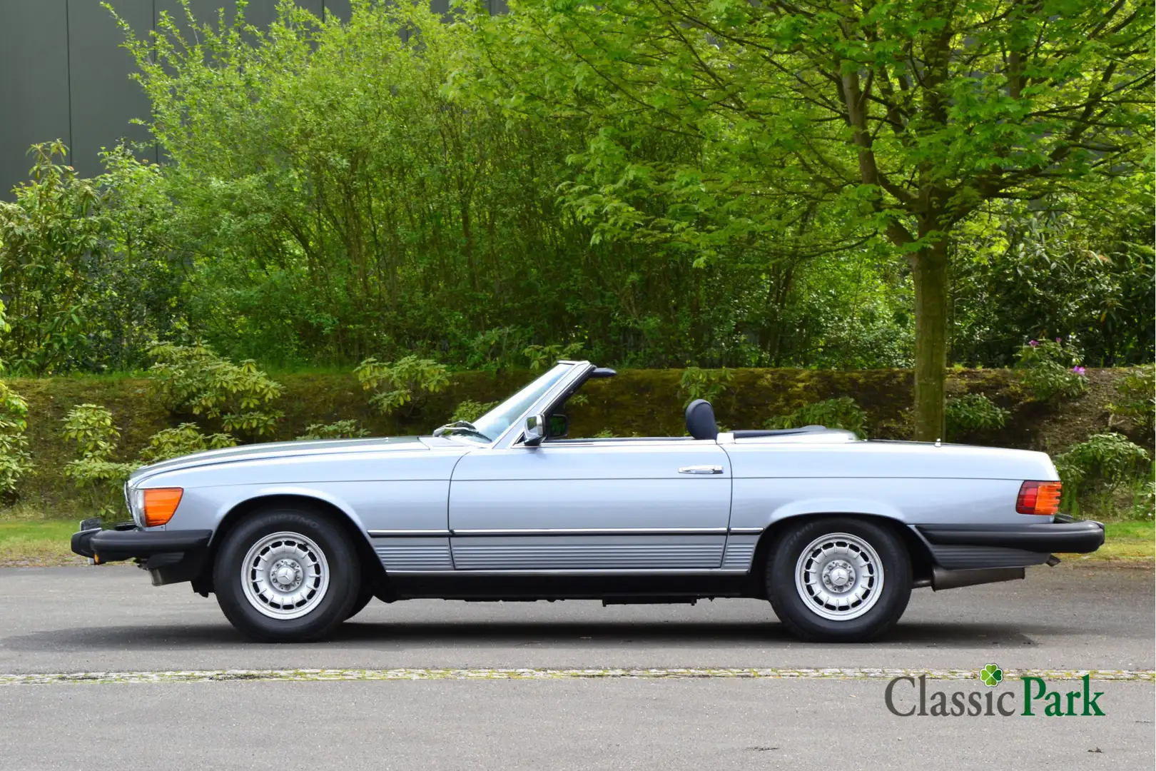 Mercedes-Benz SL 380 SL Albastru - 2