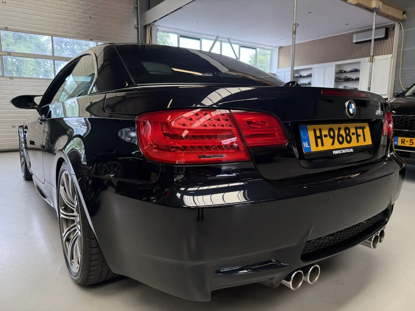 BMW M3 3-serie Cabrio Cabrio, Navi, 421PK Zwart - 2