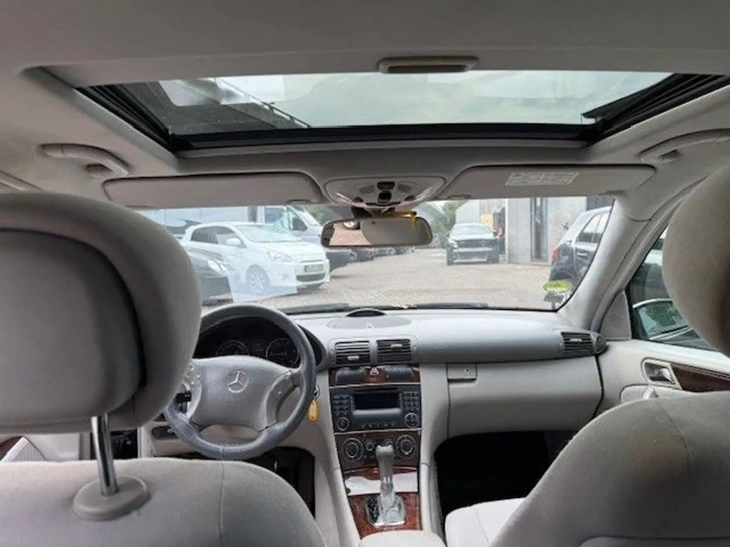 Mercedes-Benz C 220 CDI Elegance aus 1 Hand! durchgehend gepfle Noir - 2