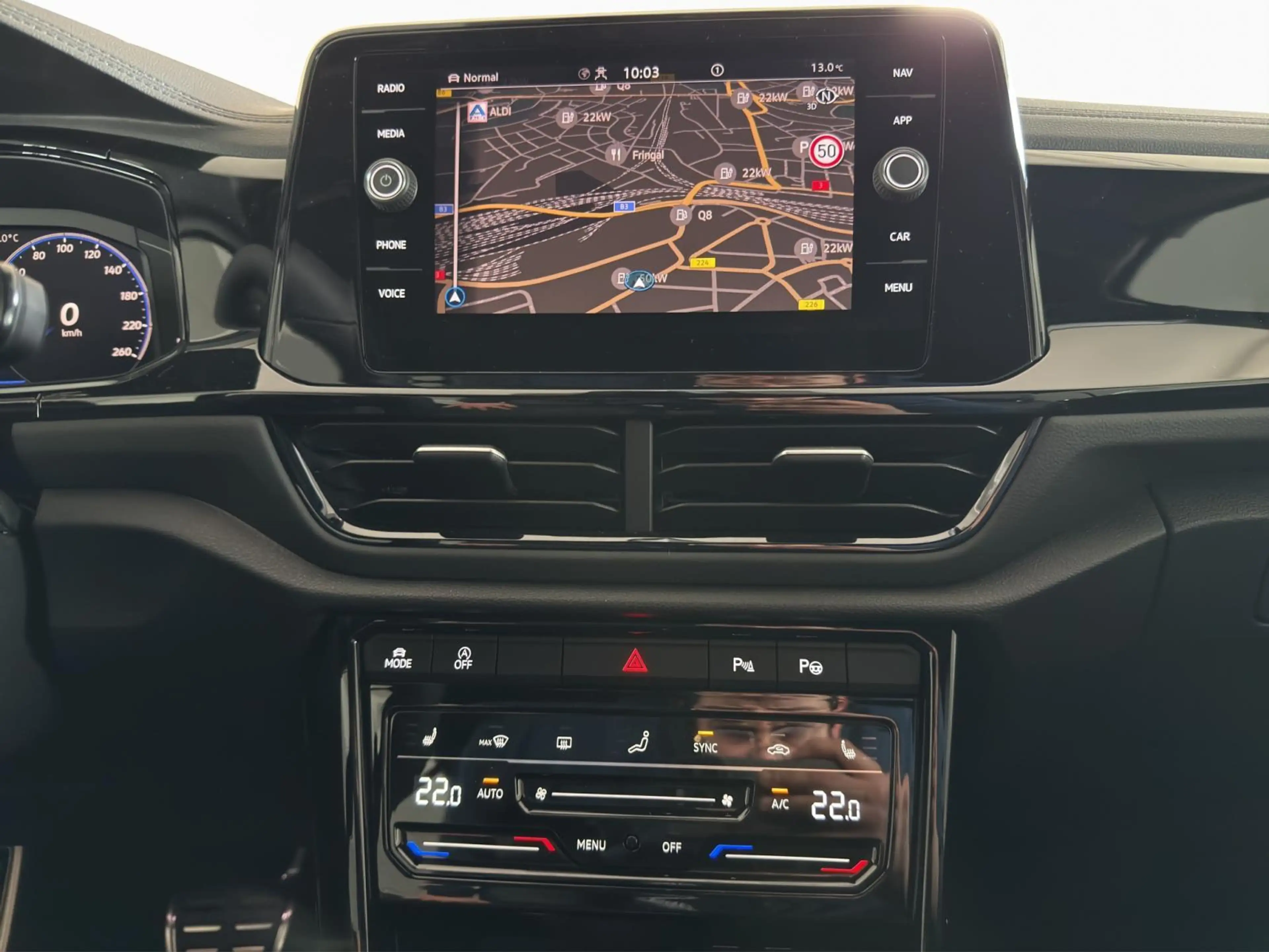 Volkswagen CC R-LINE — photo 13