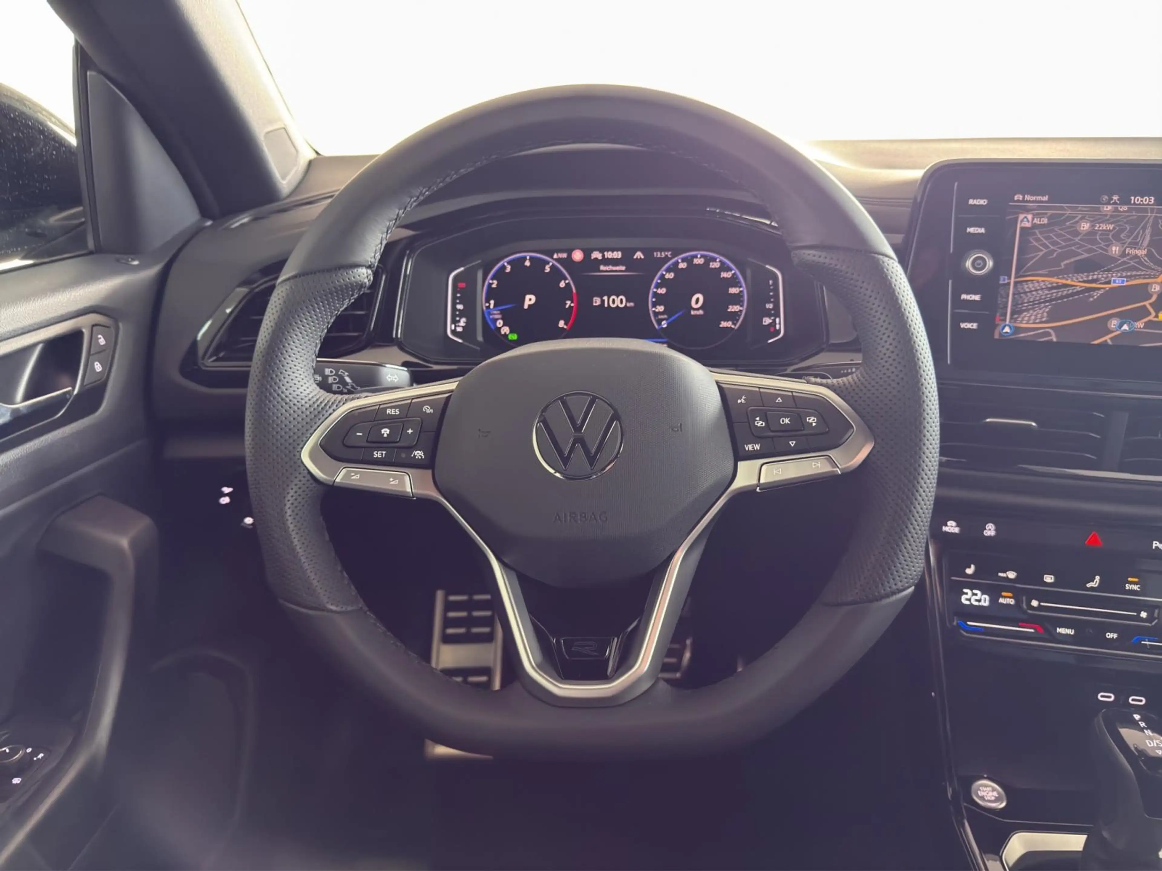Volkswagen CC R-LINE — photo 10