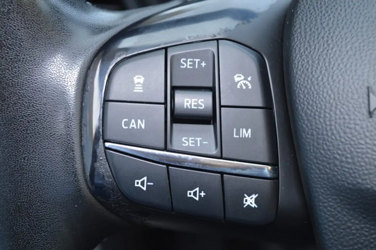 Ford Fiesta 1.0 Ecoboost Hybrid 5 porte Active 125 CV, миниатюра 13