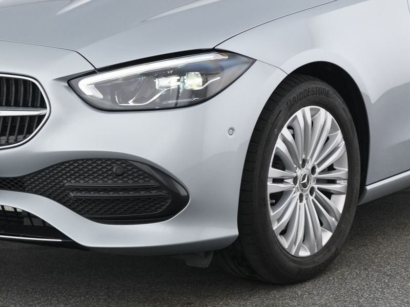 Mercedes-Benz C 220 d Avantgarde/LED/360/Memo/Totw/Ambi/SHZ/17 — photo 4