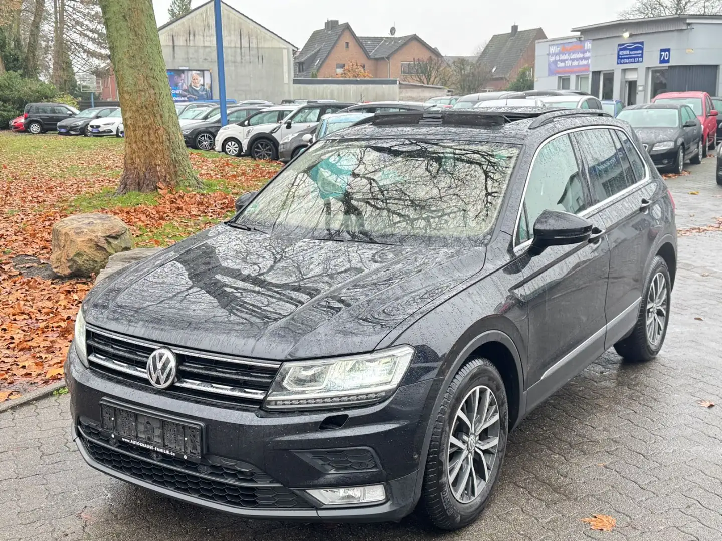 Volkswagen Tiguan BMT/Start-Stopp*PANORAMA*AUTOMATIK*LED* Schwarz - 1