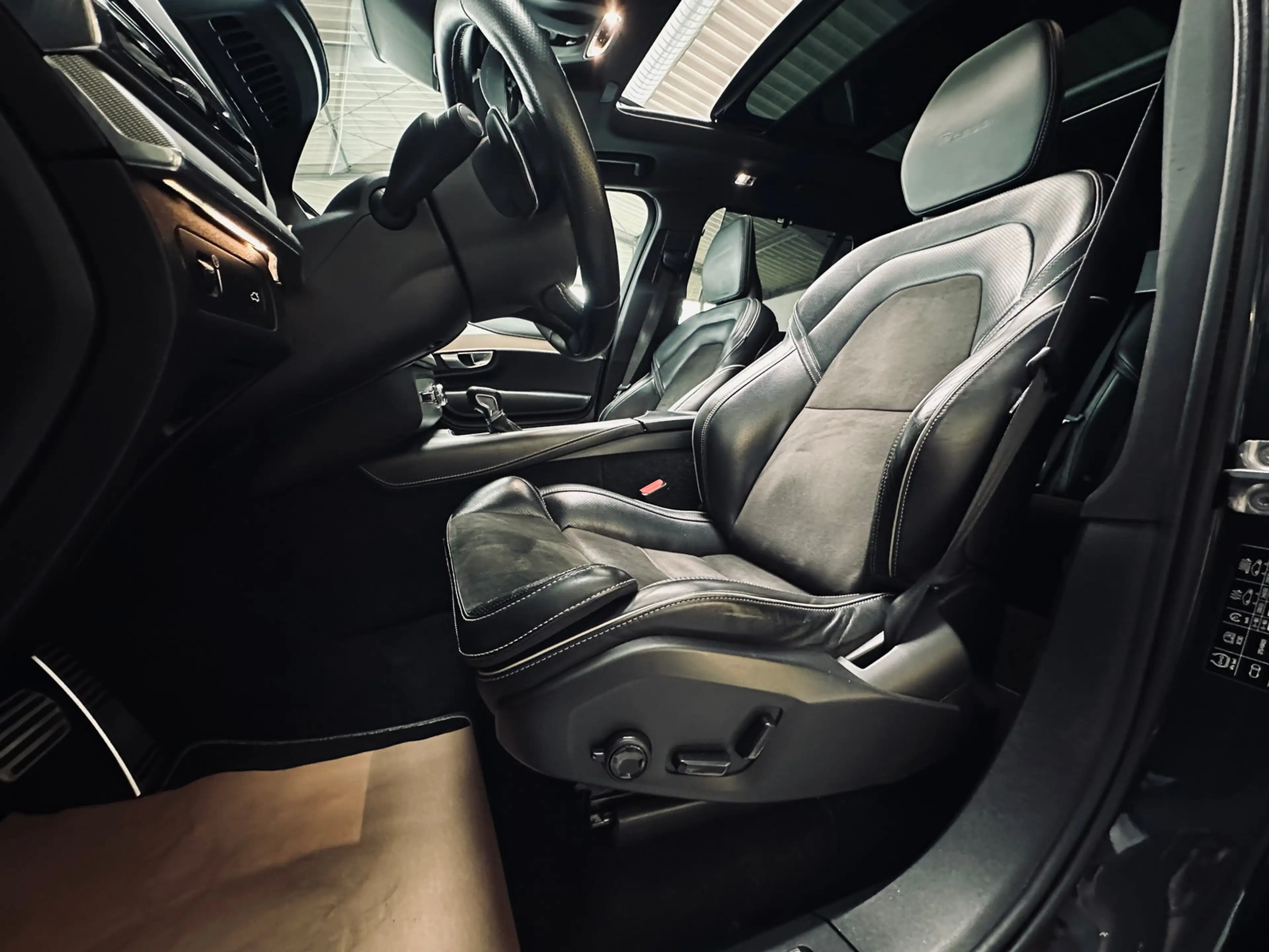 Volvo XC90 XC90 R-Design AWD|CARPLAY|NAVI|360°|PANO|STH|ACC — photo 13