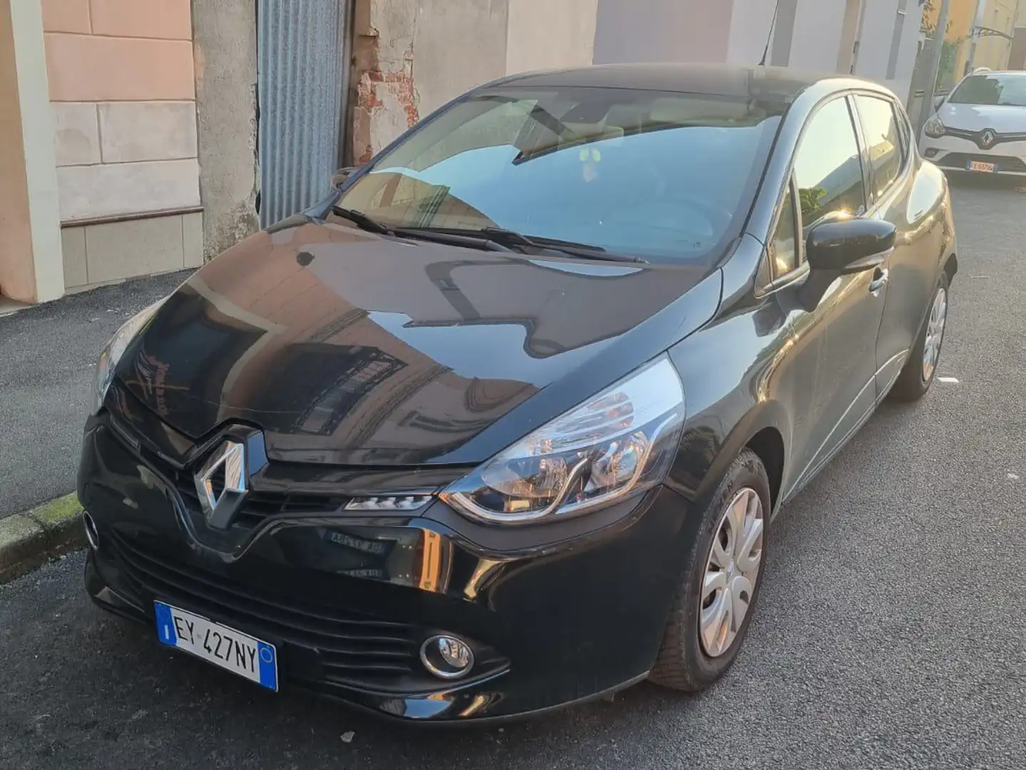 Renault Clio Clio 5p 1.5 dci energy Duel 75cv Nero - 2