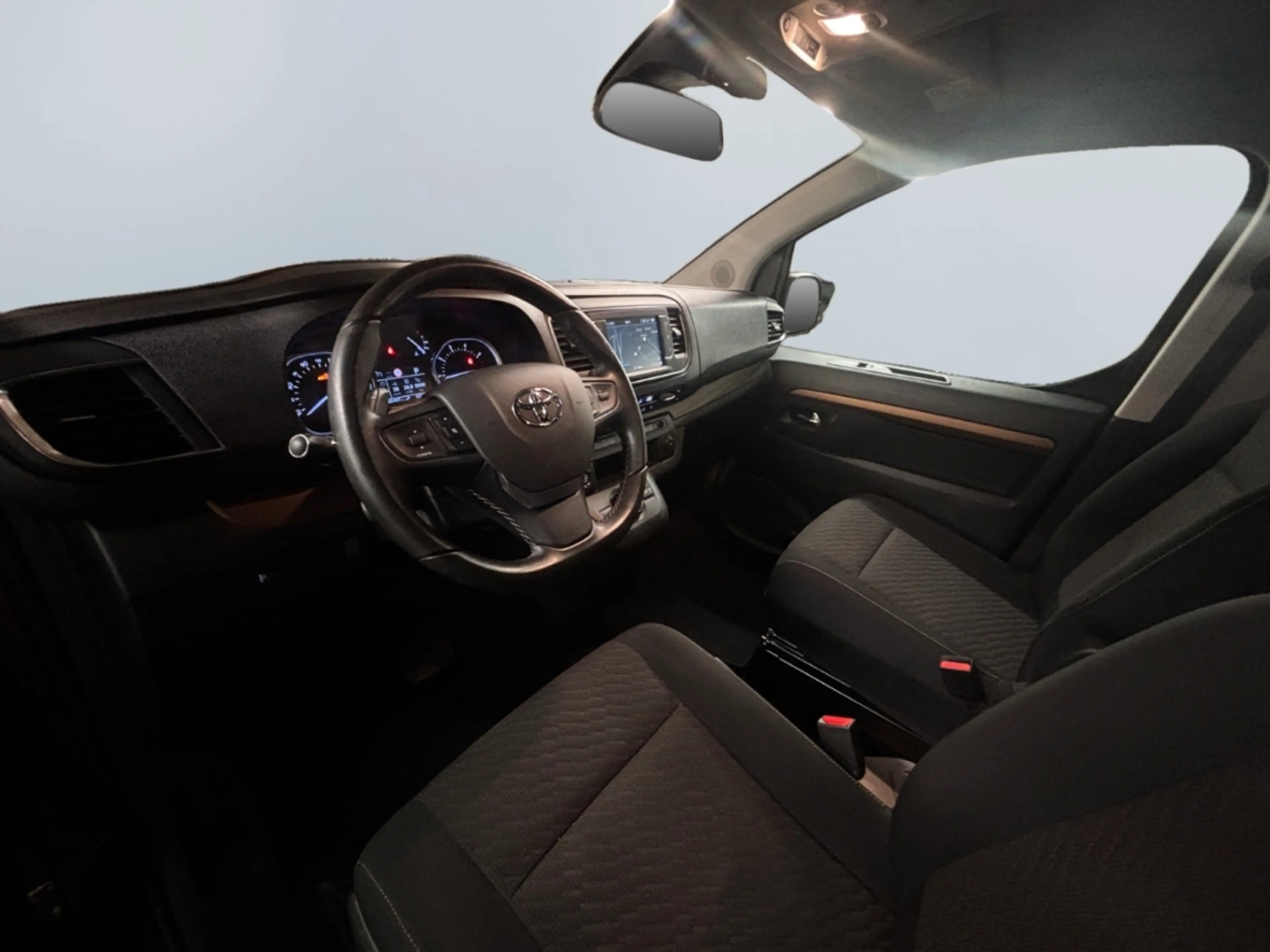 Toyota Proace 2.0 Verso L1 Team D *PDC v&h*Tempo*Klima* — photo 9