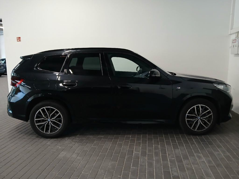 BMW X1 23xd M Sport AHK ACC DA+ SHZ QI ALARM MEMORY — photo 6