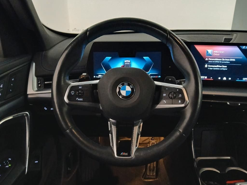 BMW X1 23xd M Sport AHK ACC DA+ SHZ QI ALARM MEMORY — photo 9