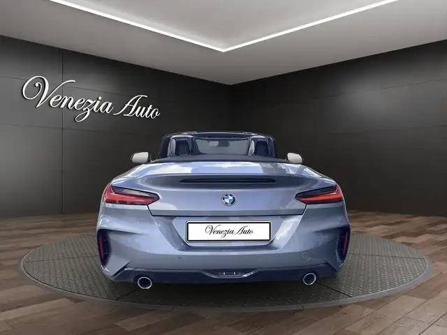 BMW Z4 view 5