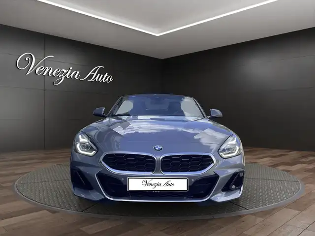 BMW Z4 view 2
