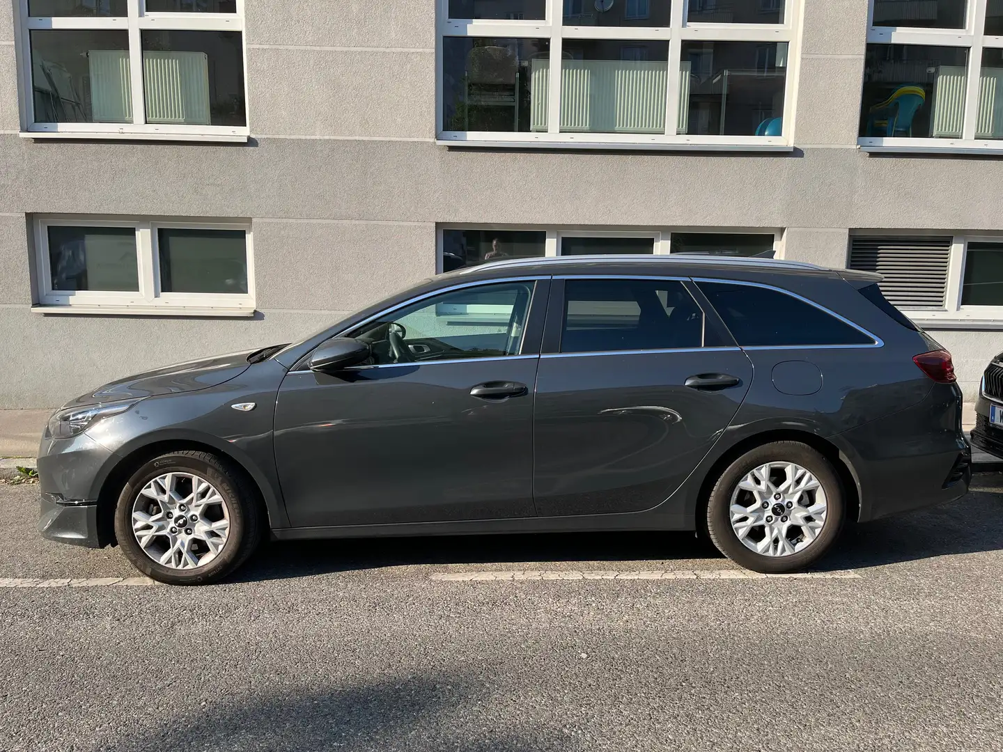 Kia Ceed SW / cee'd SW ceed SW 1,0 T-GDI GPF ISG Silber Silber Grau - 1