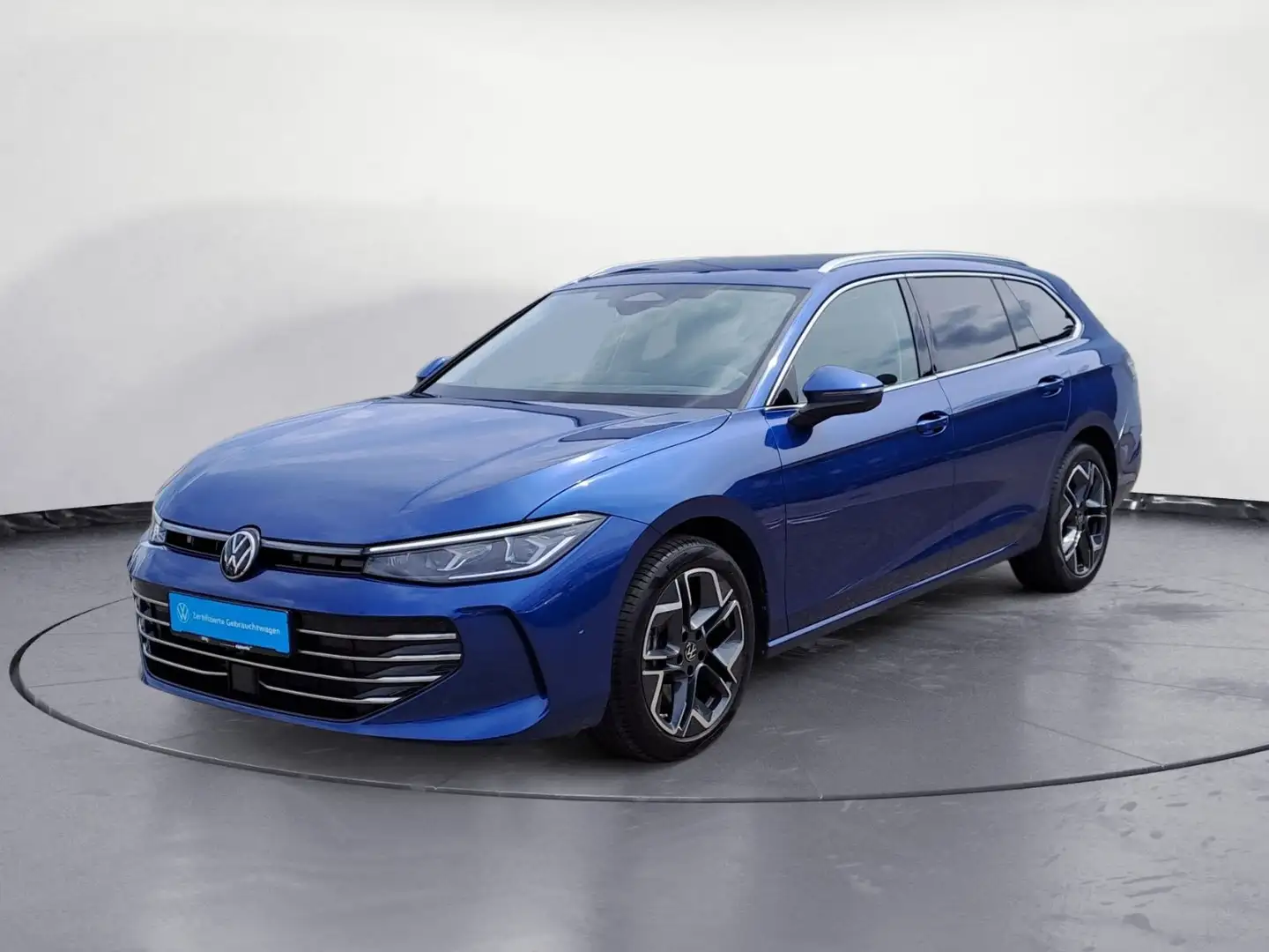 Volkswagen Passat Variant 2.0 TDI SCR 4Motion DSG Elegance Blau - 2