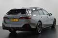 BMW 530 5 Serie Touring 530e M Sport Automaat / Panoramada Grijs - thumbnail 3