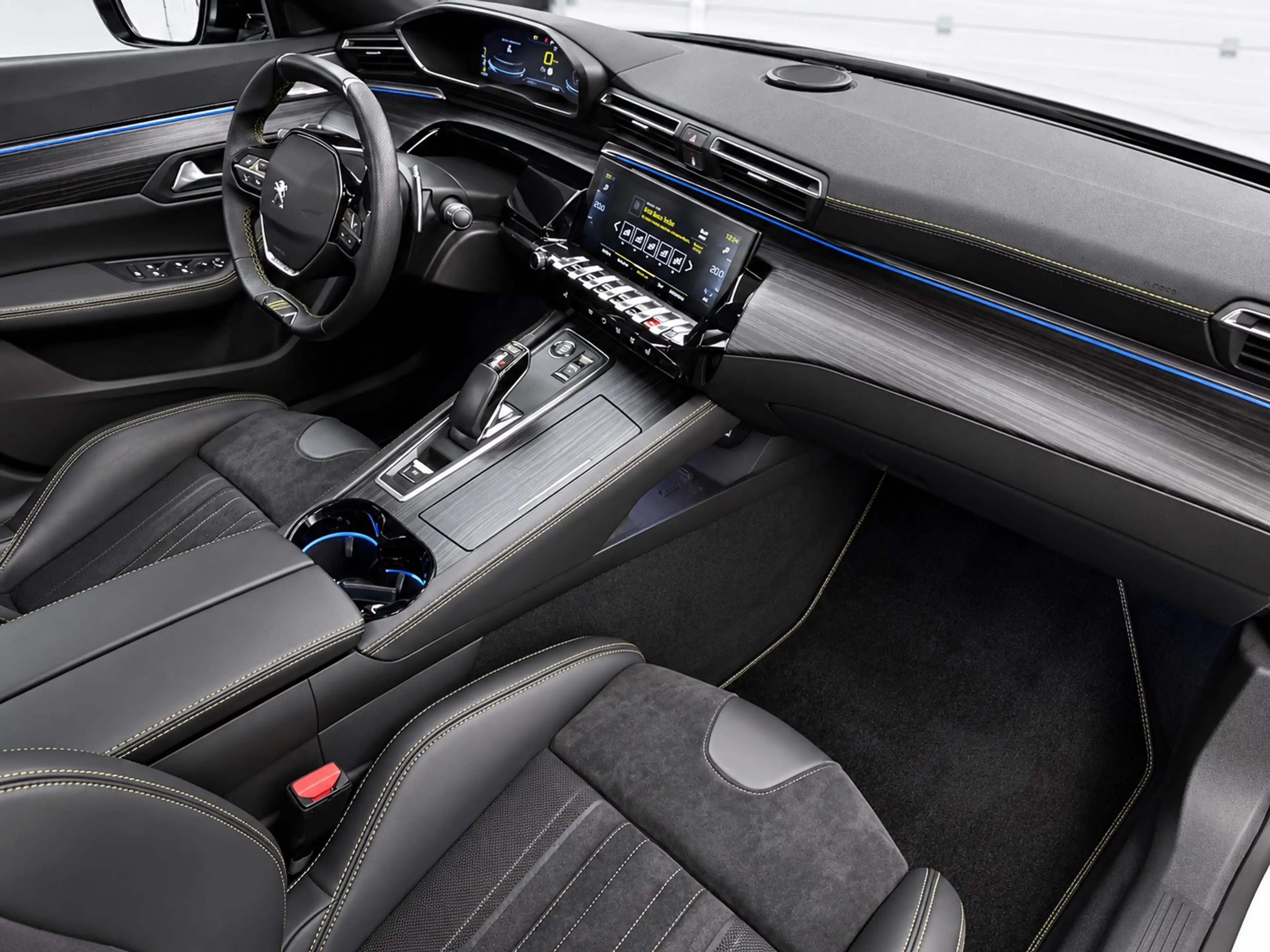 Peugeot 508 SW 1.6 HYbrid Peugeot Sport Engineered |360pk 4X4 — photo 15