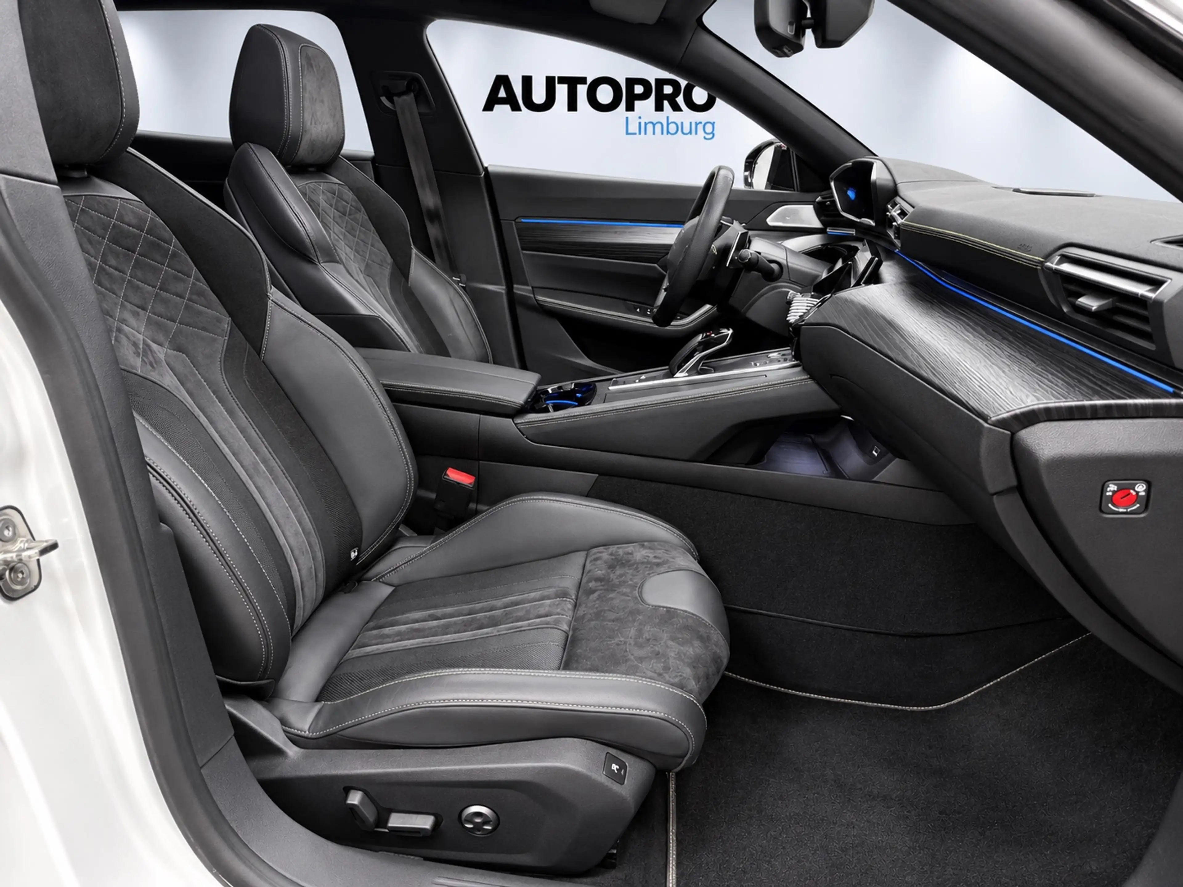 Peugeot 508 SW 1.6 HYbrid Peugeot Sport Engineered |360pk 4X4 — photo 13
