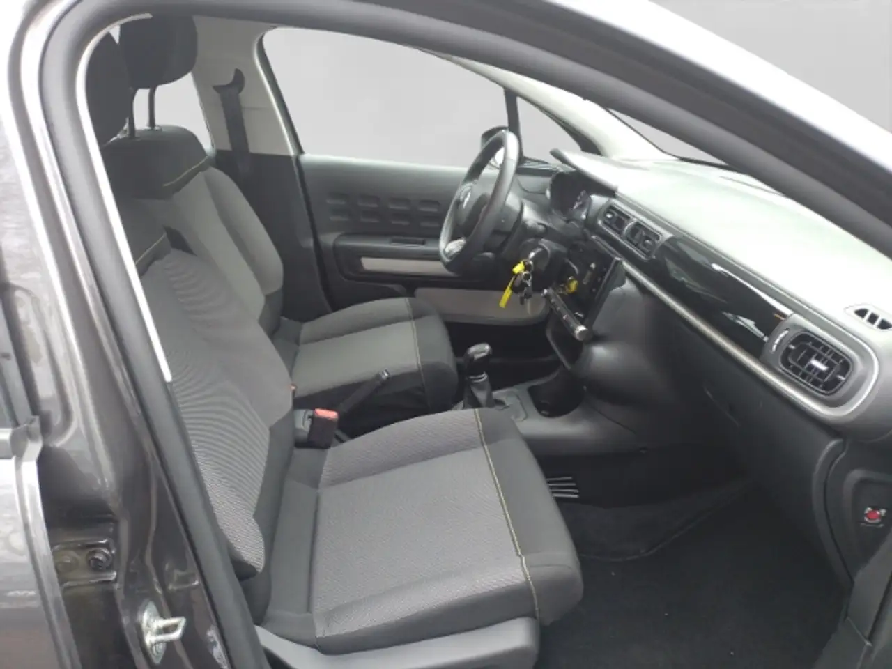Citroen C3 YOU LED DAB NAVI Allwetterreifen Spurhalteass. Ver 9