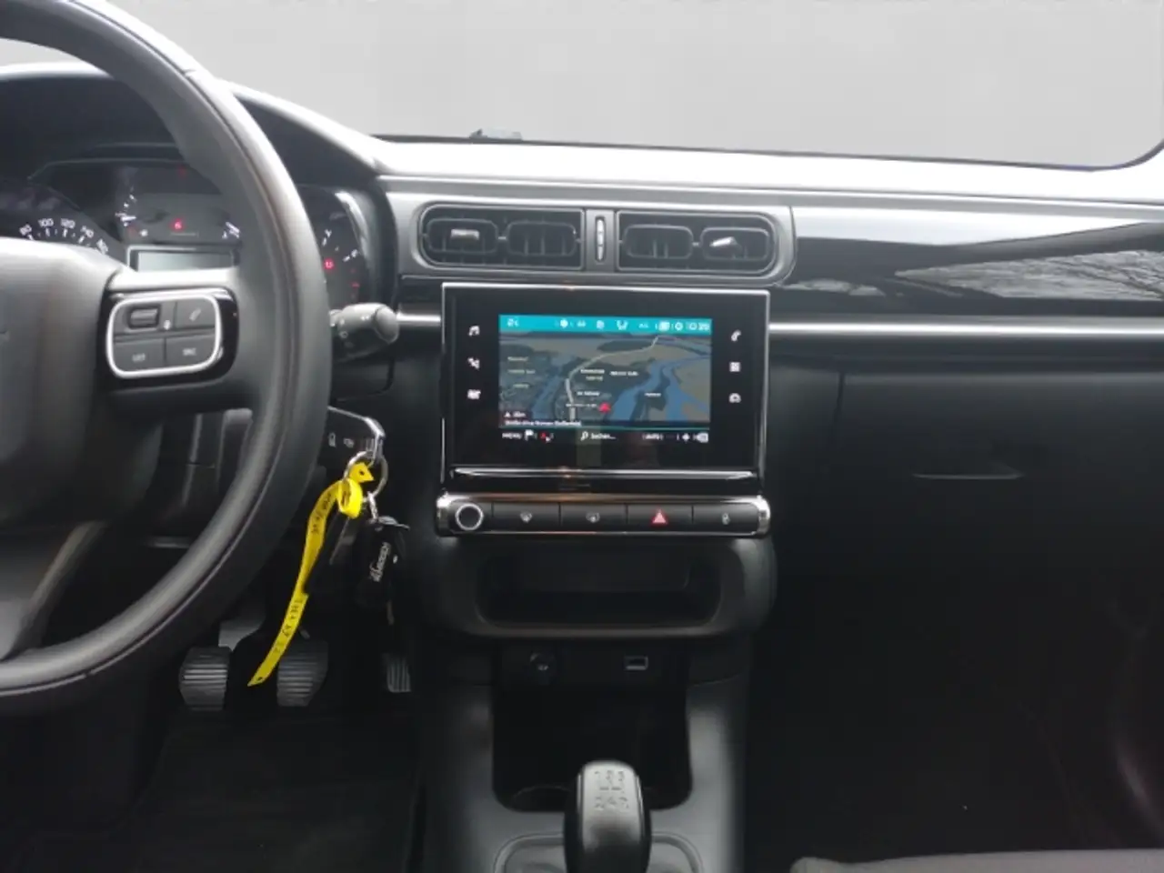 Citroen C3 YOU LED DAB NAVI Allwetterreifen Spurhalteass. Ver 12